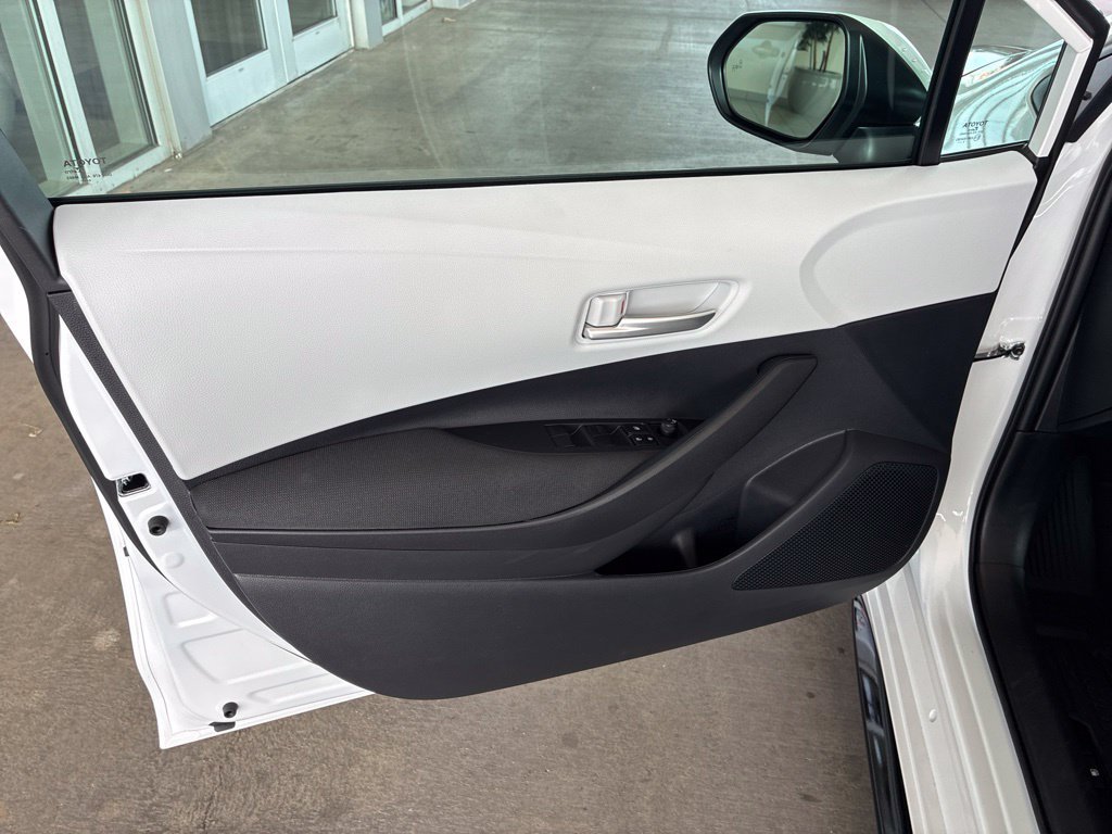 New 2027 Toyota Corolla SE FWD image 10