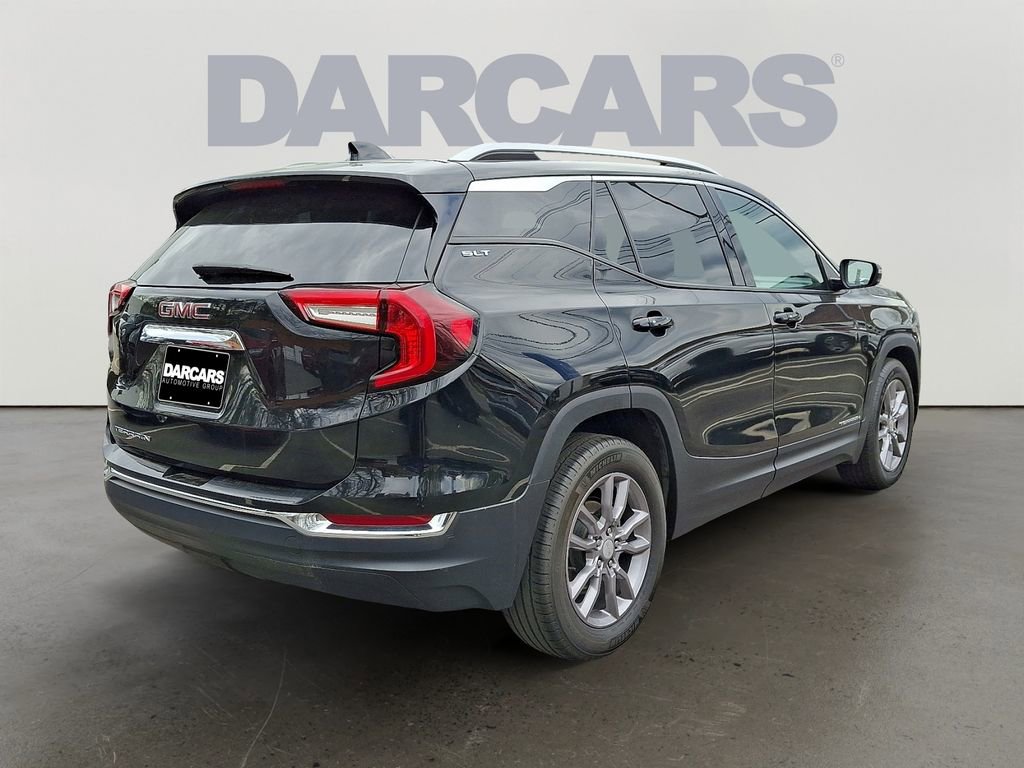 Used 2024 GMC Terrain SLT image 6