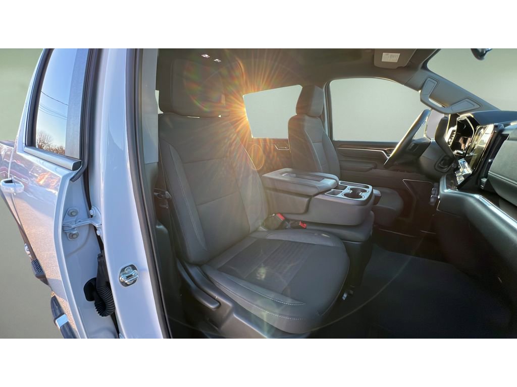Certified 2025 Chevrolet Silverado 2500 LT w/ Convenience Package image 31