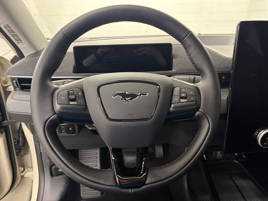 New 2026 Ford Mustang Mach-E Premium image 19