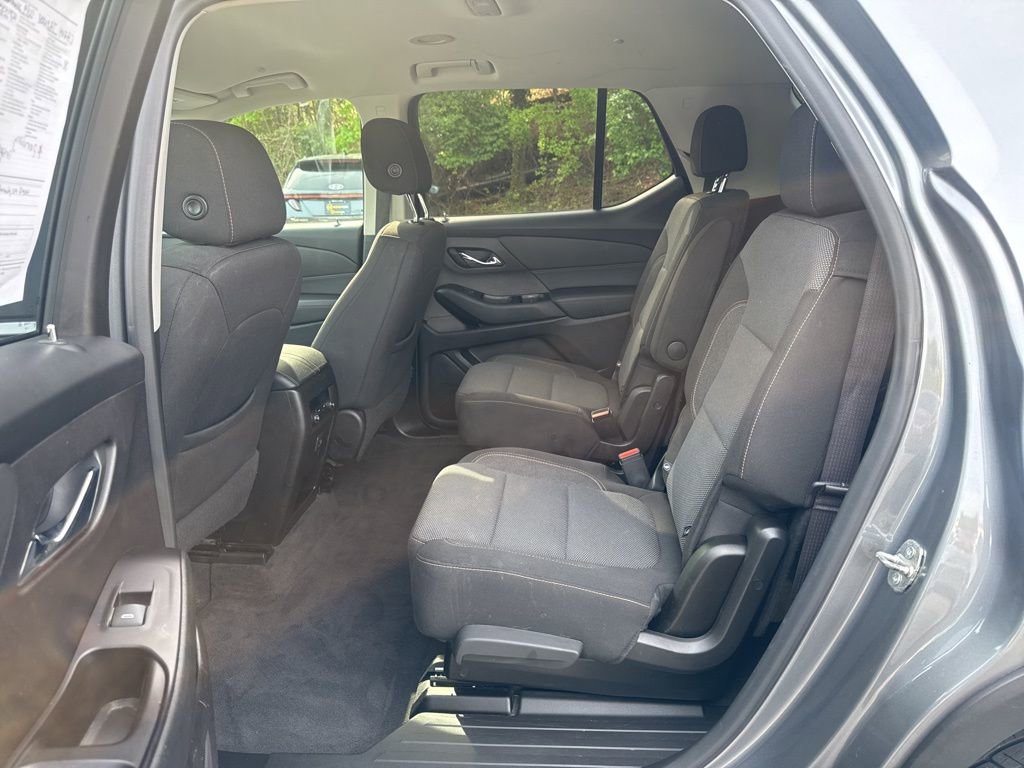 Used 2019 Chevrolet Traverse LT image 19