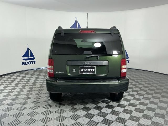 Used 2011 Jeep Liberty Sport w/ Popular Equipment Group AWD/4WD image 5