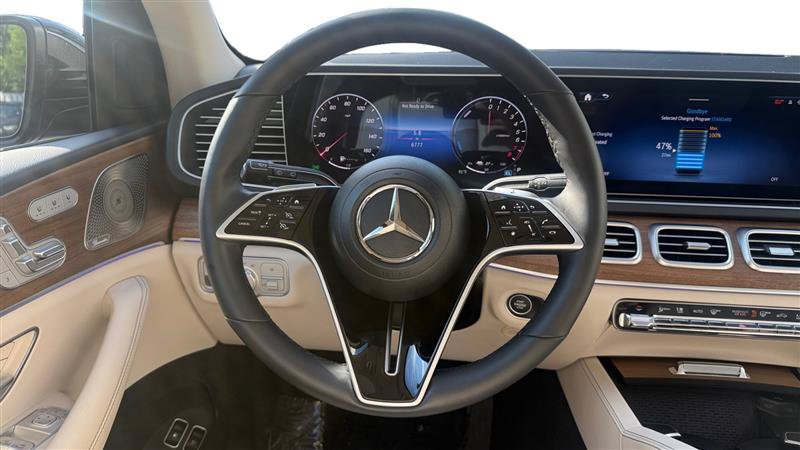 Used 2024 Mercedes-Benz GLE 450e 4MATIC image 13