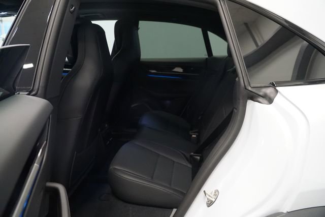 New 2026 Porsche Macan 4S Electric AWD/4WD image 24