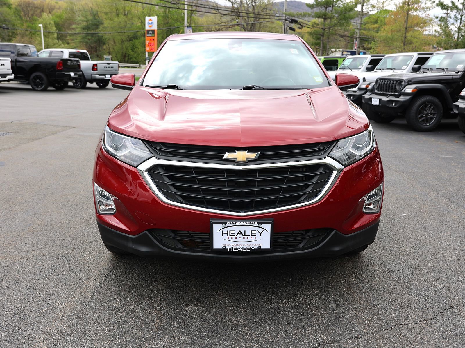 Used 2020 Chevrolet Equinox LT image 2