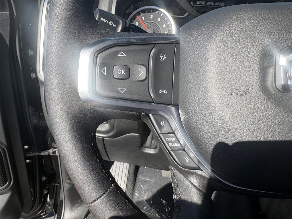 New 2026 RAM 1500 4x4 Crew Cab image 22