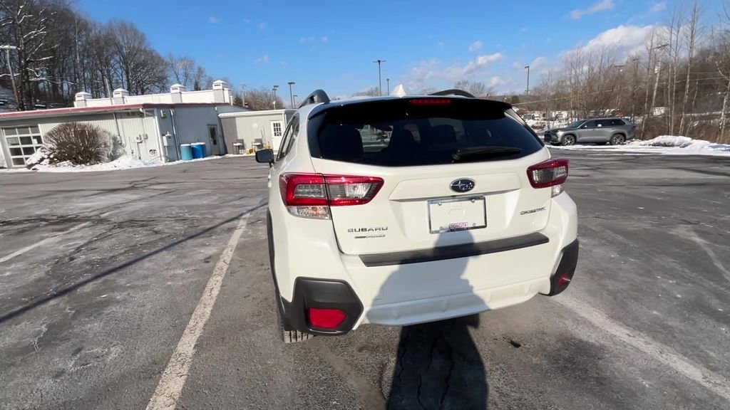 Used 2021 Subaru Crosstrek 2.0i Premium w/ Moonroof Package image 4
