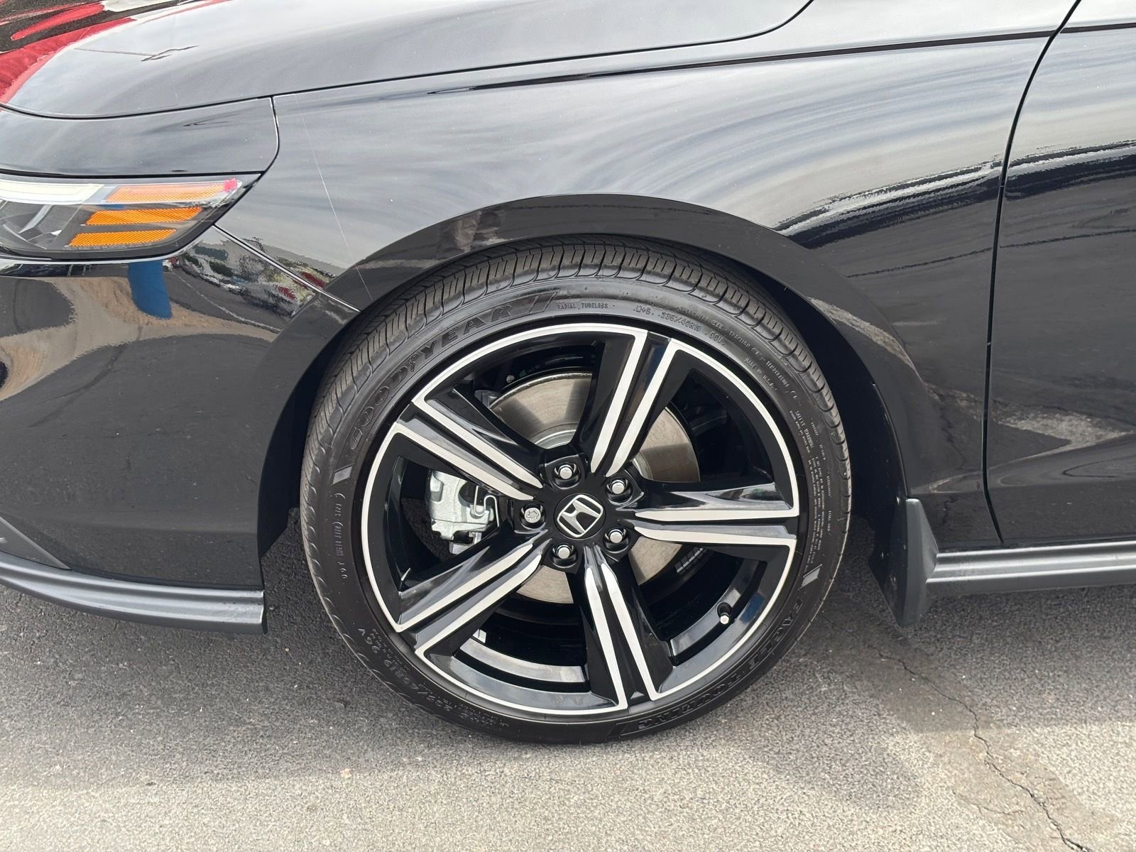 Certified 2024 Honda Accord Sport image 11