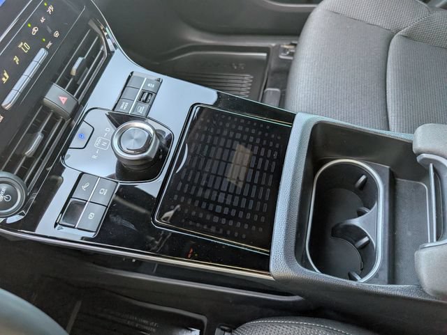 Certified 2024 Subaru Solterra AWD/4WD image 17