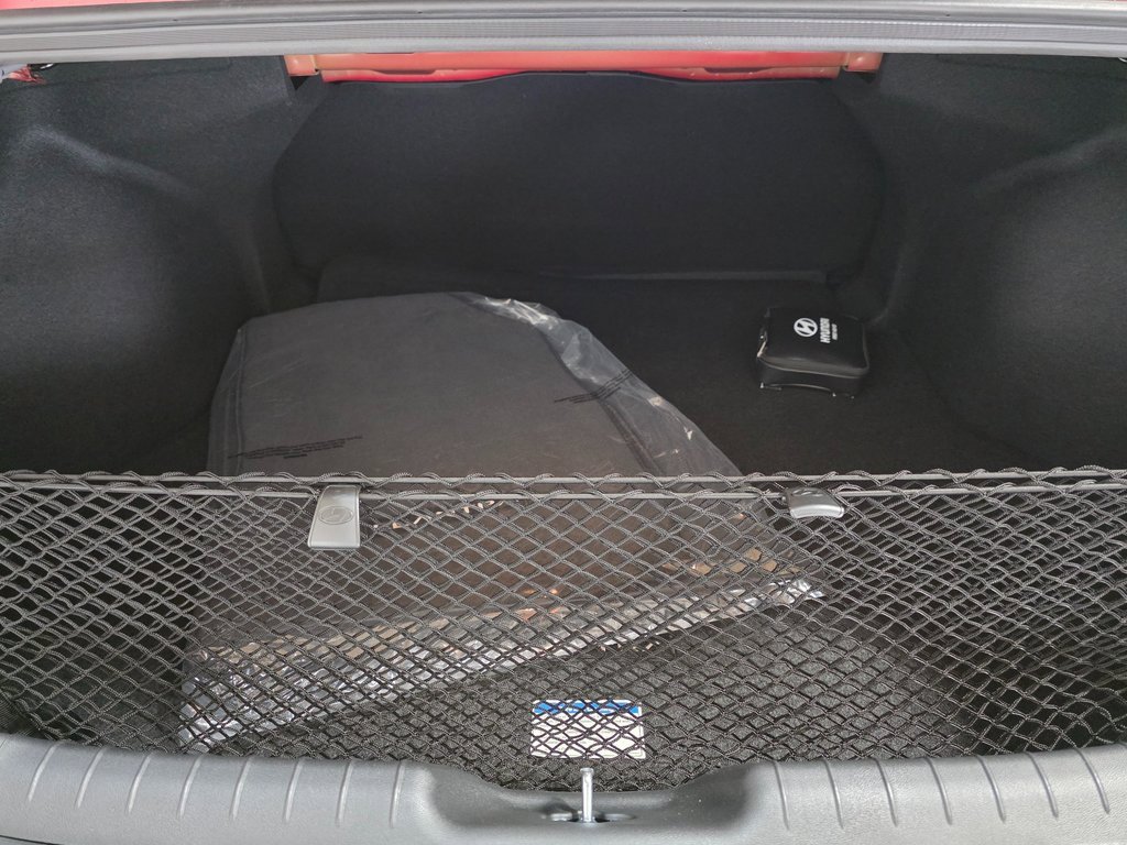 New 2026 Hyundai Elantra SE image 13