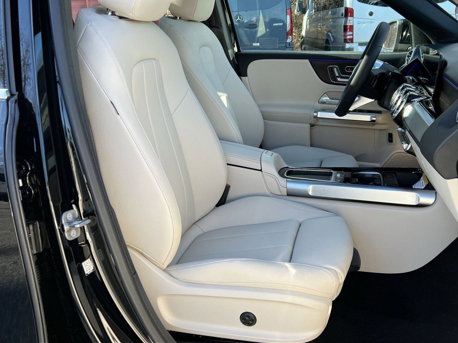 New 2026 Mercedes-Benz GLB 250 GLB 250 image 26