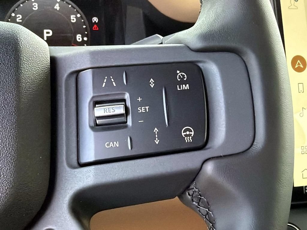 New 2026 Land Rover Defender 110 X-Dynamic SE AWD/4WD image 30