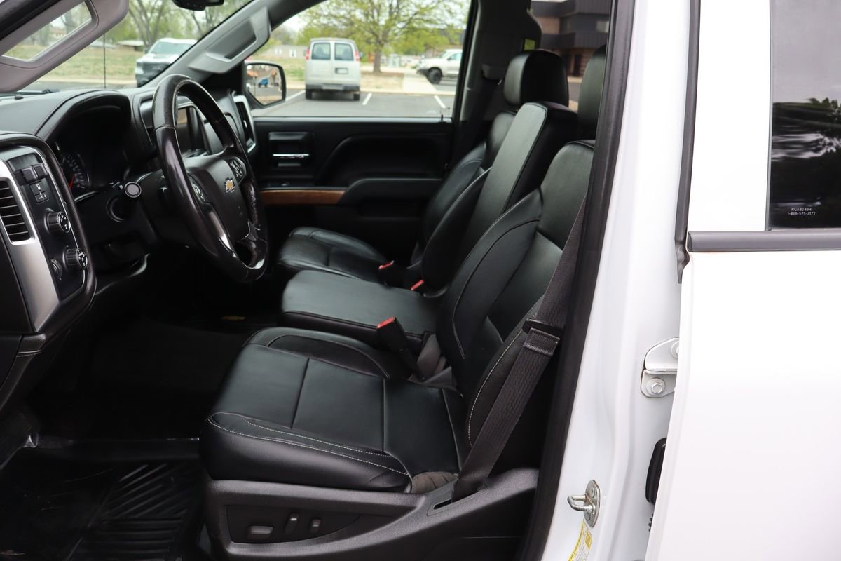 Used 2015 Chevrolet Silverado 2500 LTZ AWD/4WD image 19