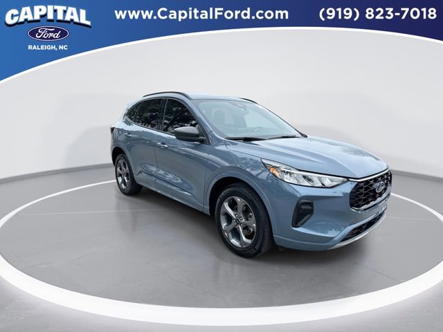 Certified 2024 Ford Escape ST-Line w/ Tech Pack #1 image 2