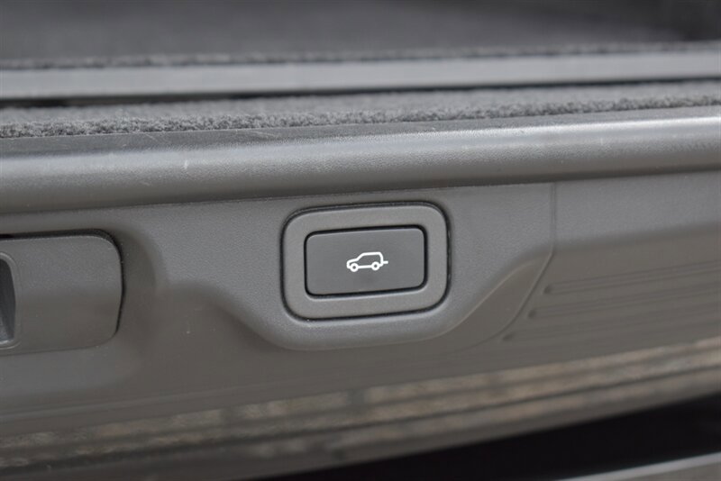 Used 2021 Land Rover Range Rover Westminster Edition AWD/4WD image 38