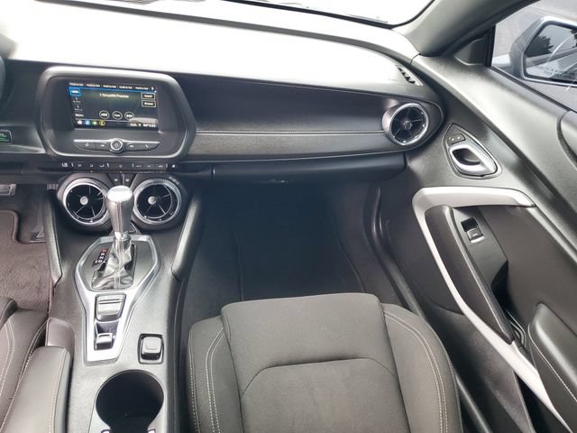 Certified 2019 Chevrolet Camaro LT RWD image 13
