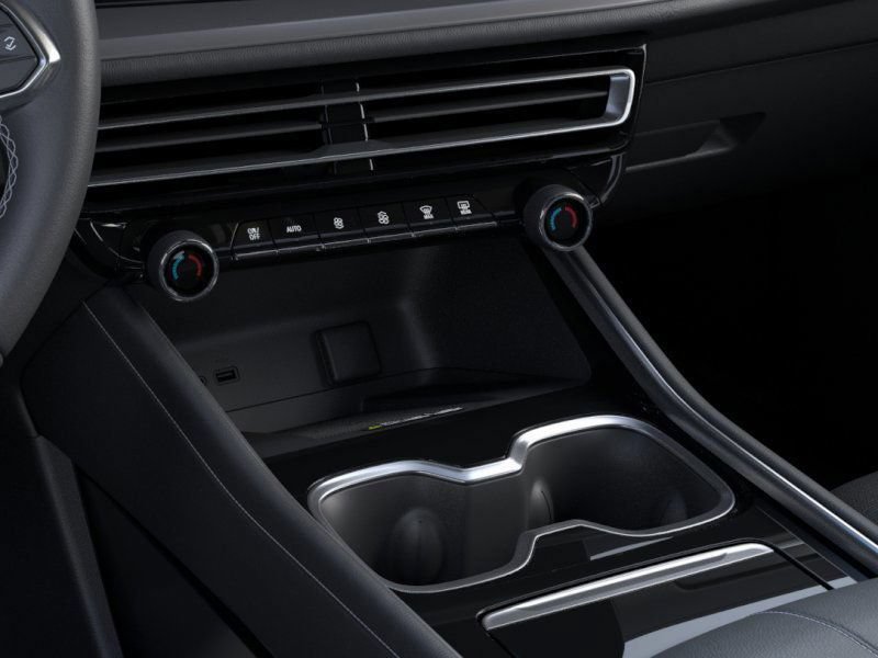 New 2026 Chevrolet Traverse LT w/ Driver Confidence Package FWD image 23