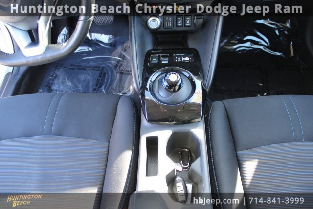 Used 2022 Nissan Leaf SV image 14