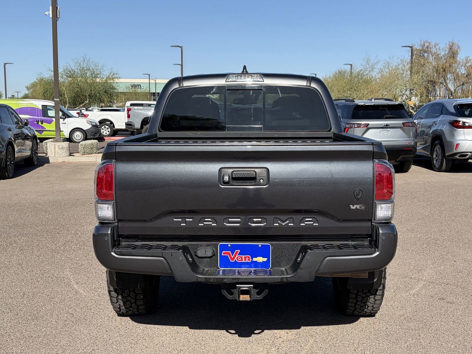Used 2021 Toyota Tacoma TRD Off-Road w/ Technology Package AWD/4WD image 5