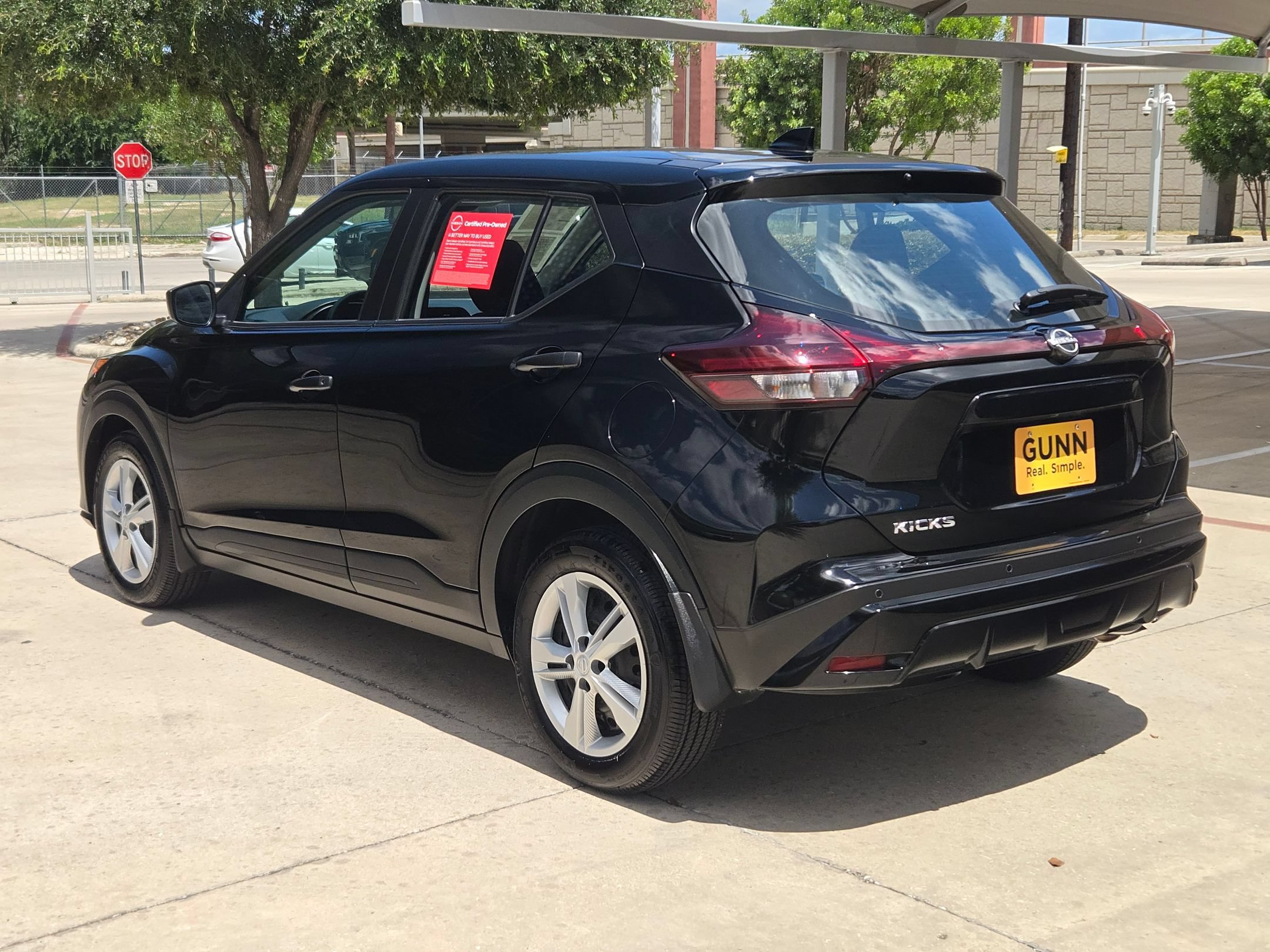 Certified 2025 Nissan Kicks Play S FWD image 5