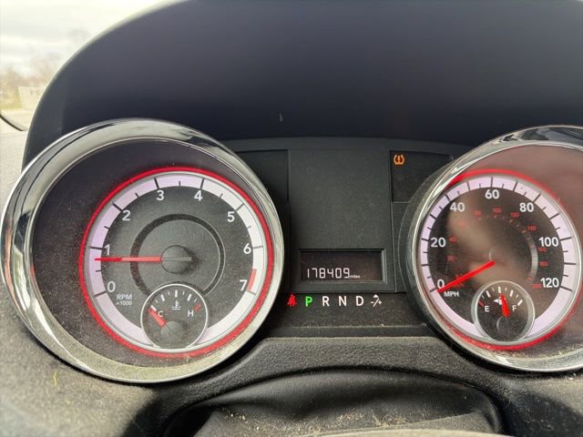 Used 2012 Dodge Grand Caravan SXT w/ Entertainment Group 1 image 10