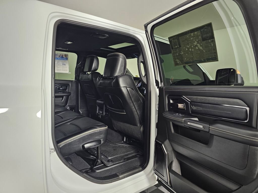 Used 2022 RAM 3500 Limited image 36