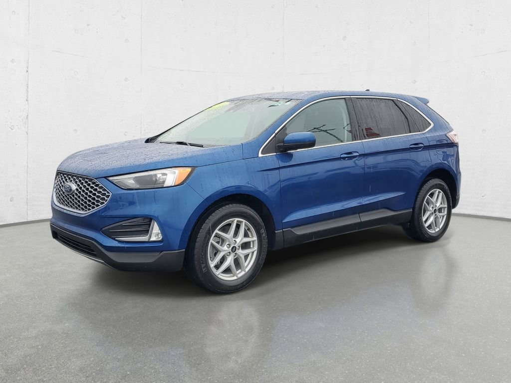 Certified 2023 Ford Edge SEL w/ Convenience Package AWD/4WD image 4