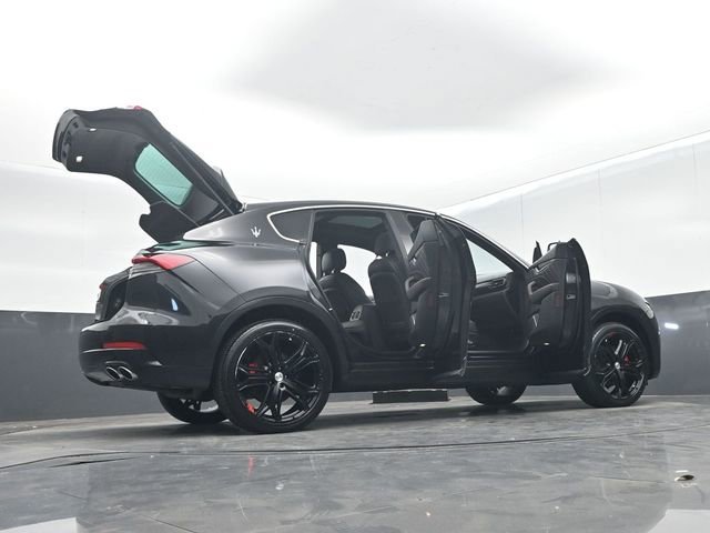 Used 2023 Maserati Levante GT image 76