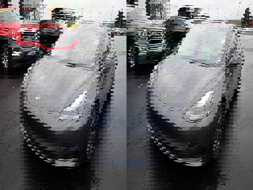 Used 2023 Tesla Model 3 Long Range image 9