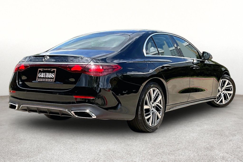 Used 2025 Mercedes-Benz E 350 Sedan image 2