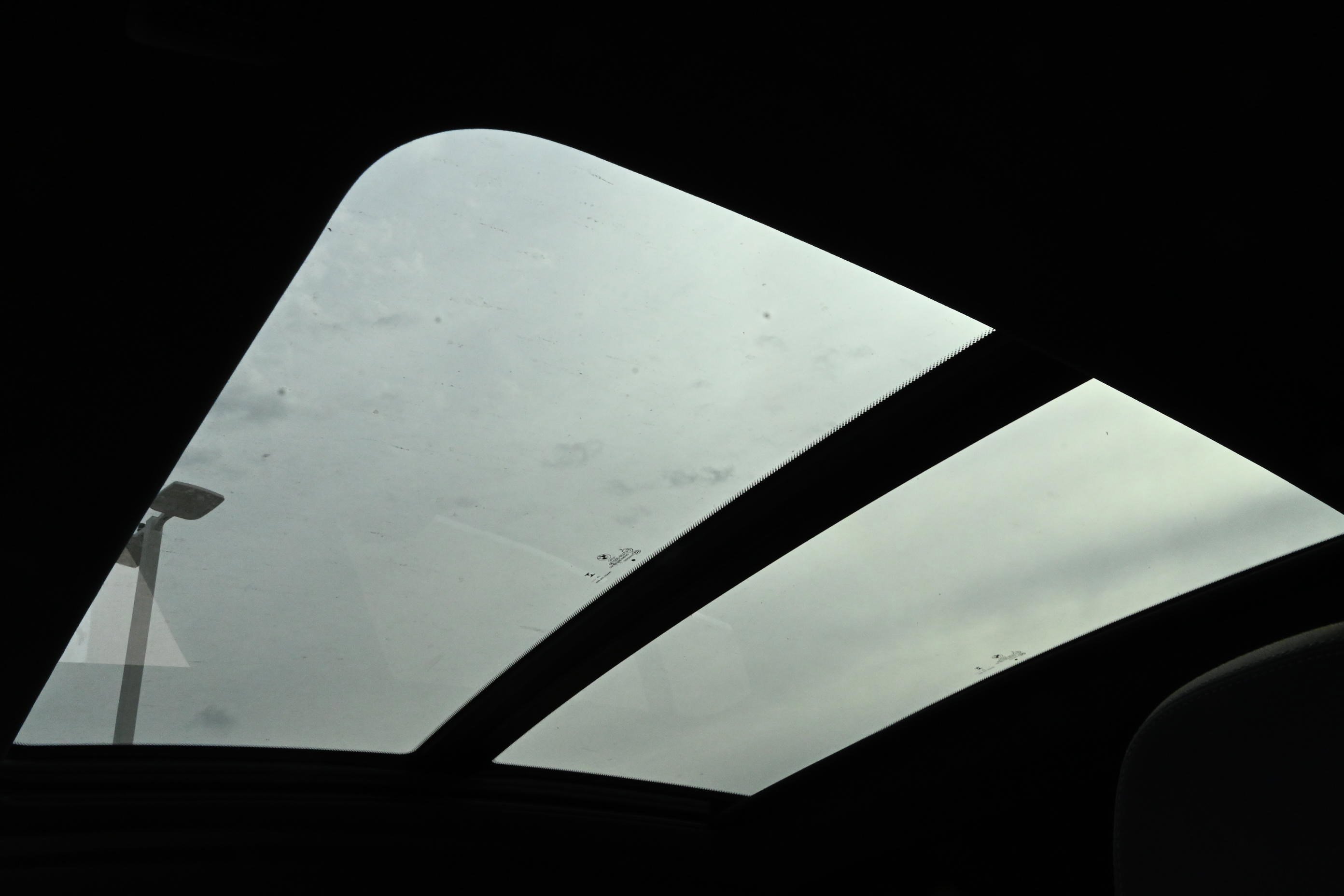 Certified 2025 BMW X4 xDrive30i image 21