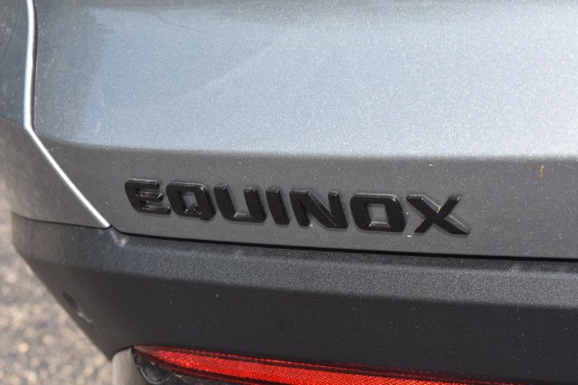 New 2027 Chevrolet Equinox RS w/ Convenience Package III FWD image 18