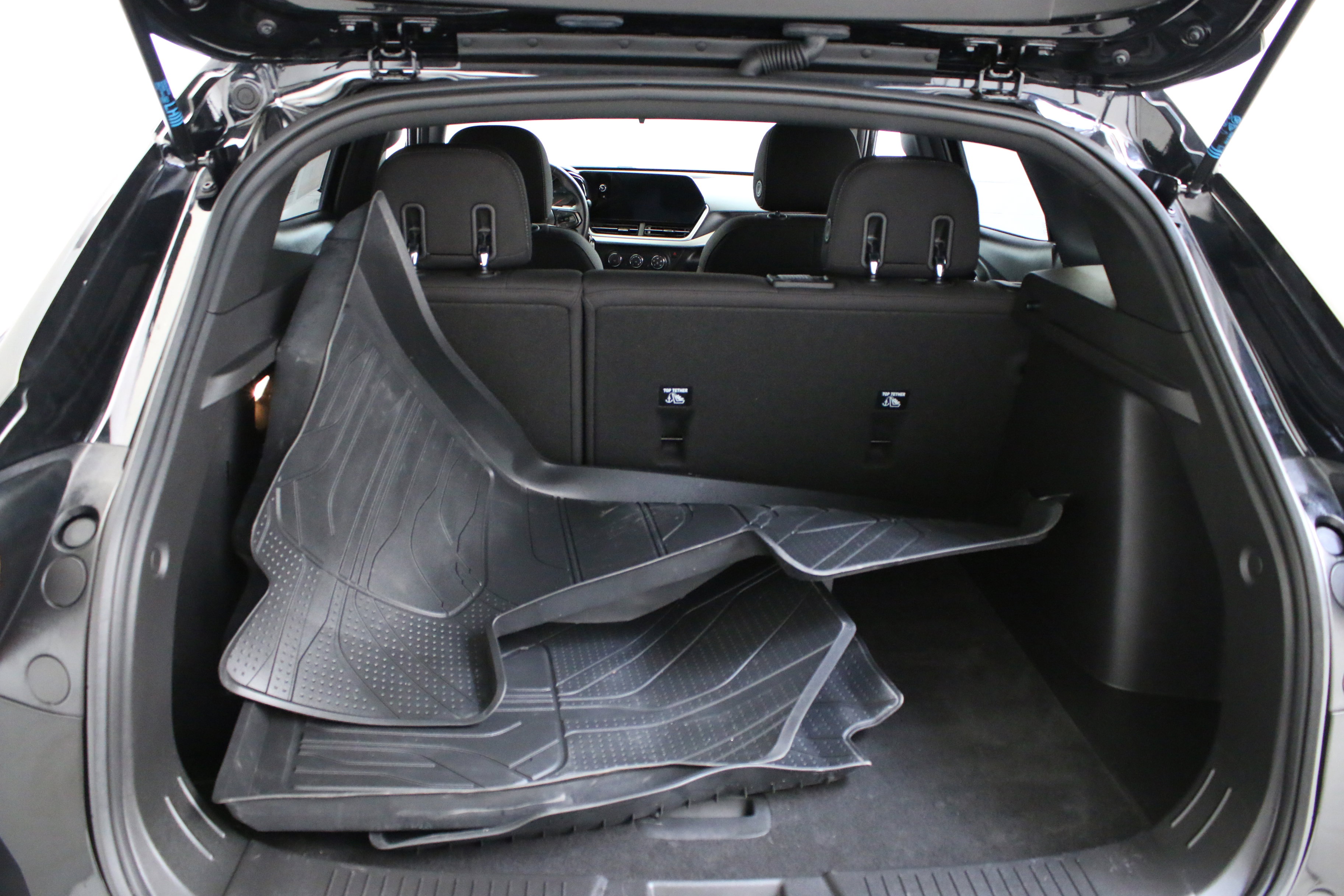 Used 2024 Chevrolet Trax RS w/ Driver Confidence Package image 27