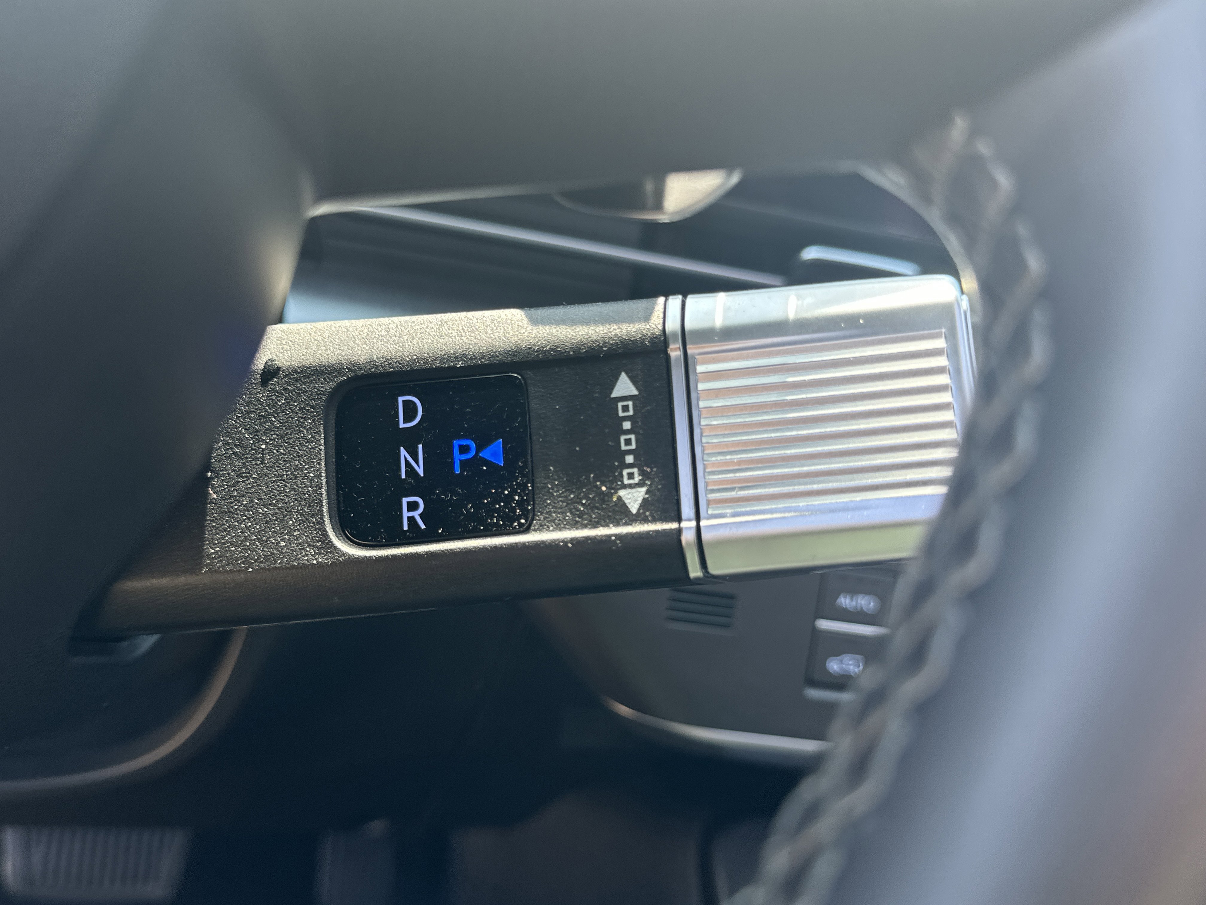 Used 2025 Hyundai Kona Limited image 30