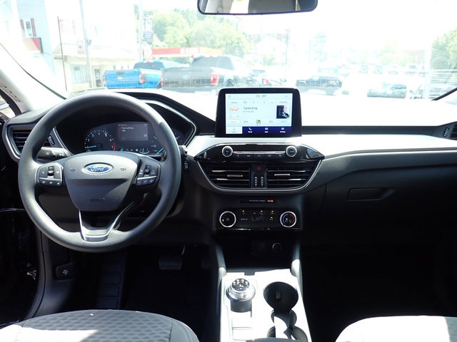 Used 2021 Ford Escape SE image 14