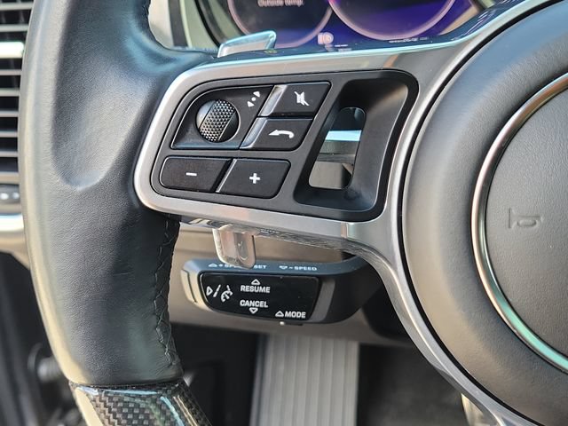 Used 2023 Porsche Cayenne GTS AWD/4WD image 31
