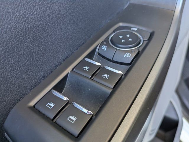 Used 2025 Ford F250 XLT image 21