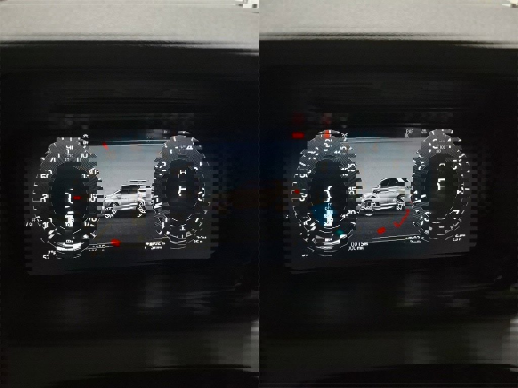 New 2025 Land Rover Discovery Sport Dynamic SE image 17