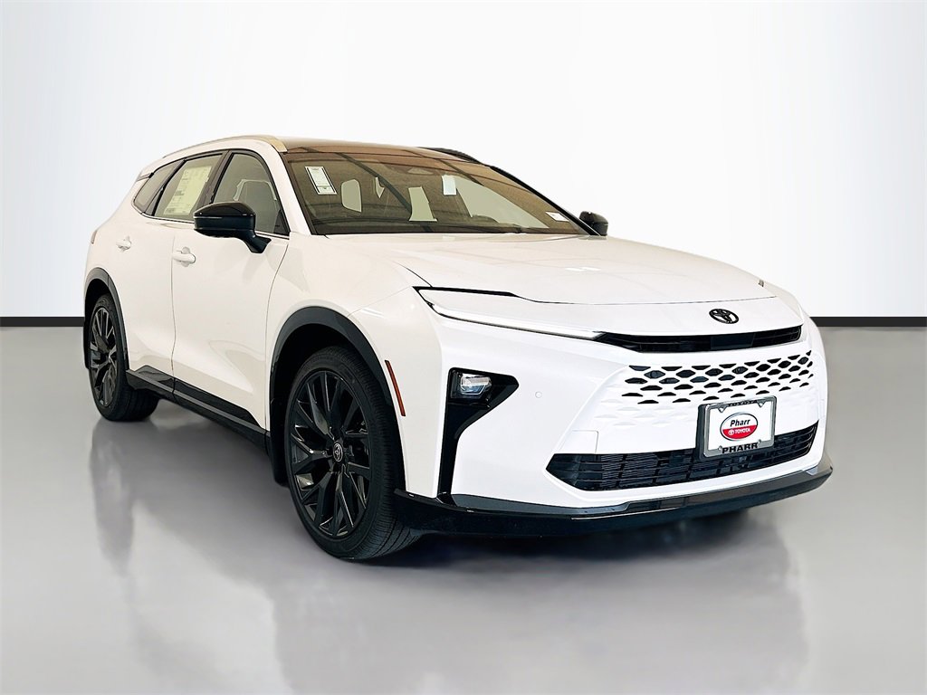 New 2025 Toyota Crown Signia image 3