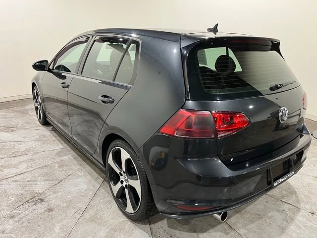 Used 2017 Volkswagen GTI S image 11