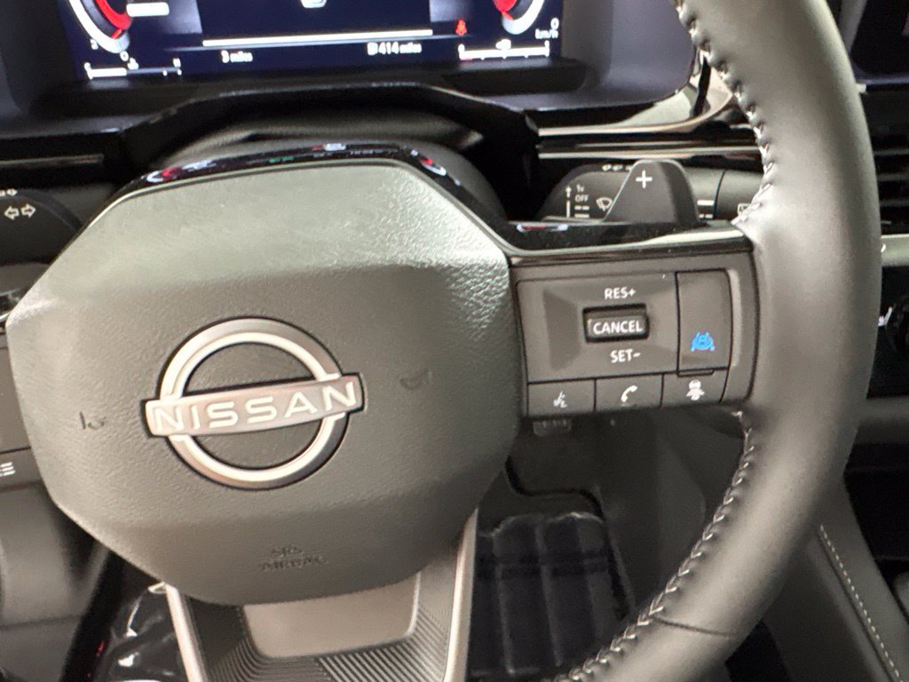 New 2026 Nissan Pathfinder SL FWD image 32