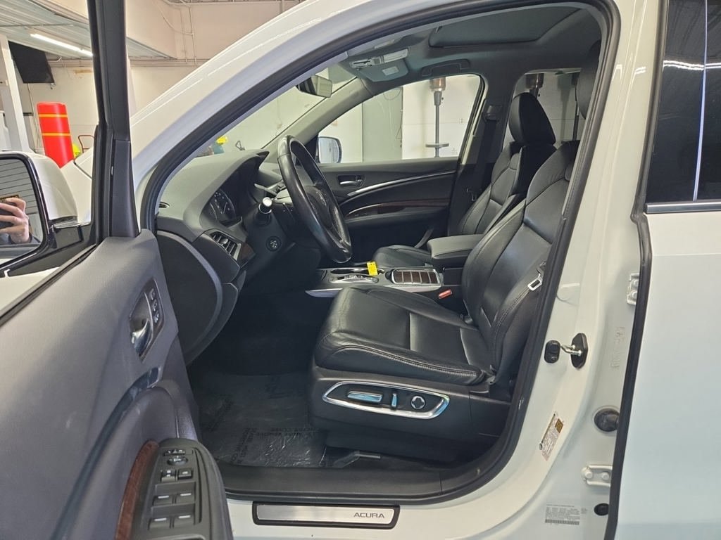 Used 2019 Acura MDX SH-AWD image 11