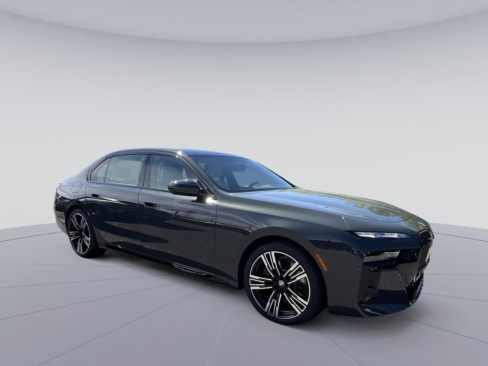 New 2026 BMW 760i xDrive w/ Executive Package AWD/4WD image 7