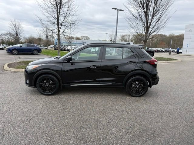 Certified 2023 Nissan Kicks SR w/ SR Premium Package FWD image 8
