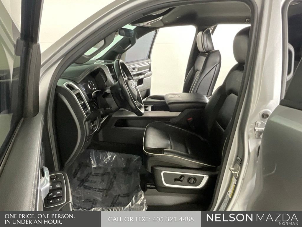 Used 2023 RAM 1500 Laramie AWD/4WD image 11