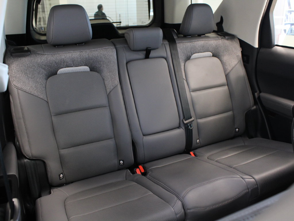 Used 2025 Ford Bronco Sport Badlands w/ Badlands Tech Package AWD/4WD image 31