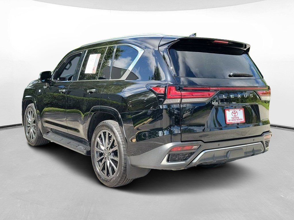 Used 2024 Lexus LX 600 F Sport AWD/4WD image 6