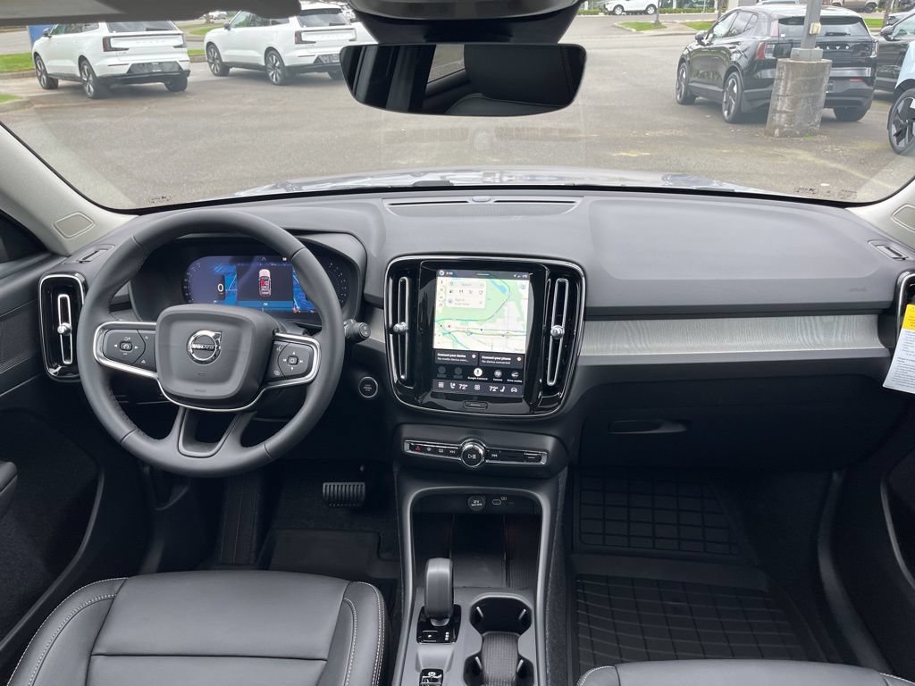 New 2026 Volvo XC40 B5 Core w/ Protection Package Premier AWD/4WD image 22