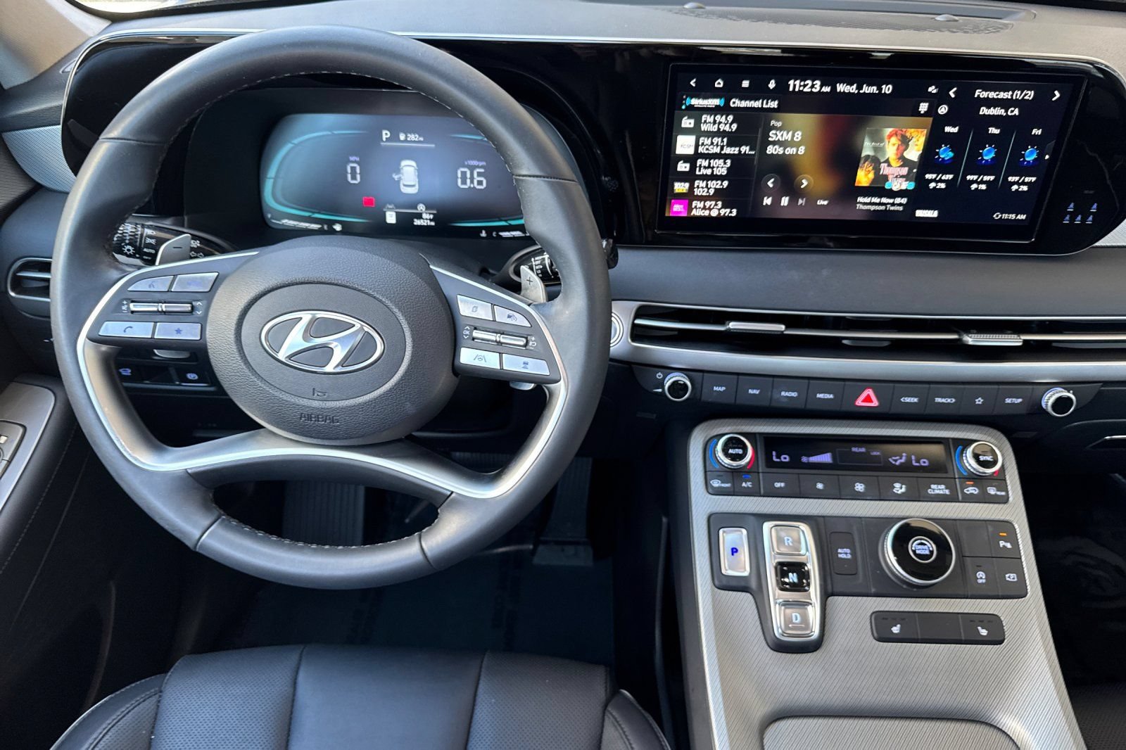 Used 2024 Hyundai Palisade SEL FWD image 15