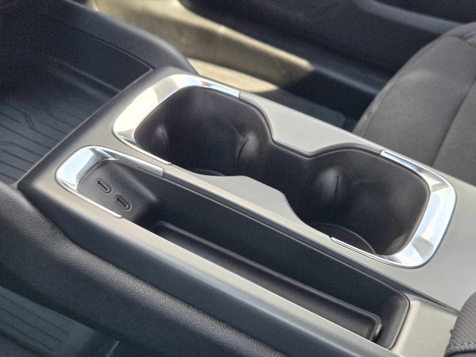 New 2026 Chevrolet Equinox EV LT w/ Comfort Package image 15